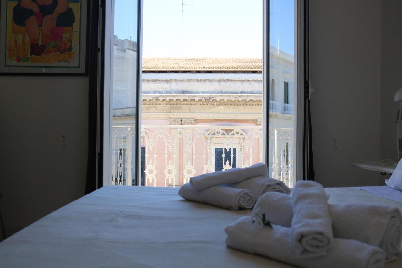 Fatata Suites レッチェ エクステリア 写真